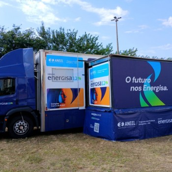 Em um ano, unidade móvel do Nossa Energia visita 39 cidades e substitui mais de 36 mil lâmpadas de famílias de baixa renda